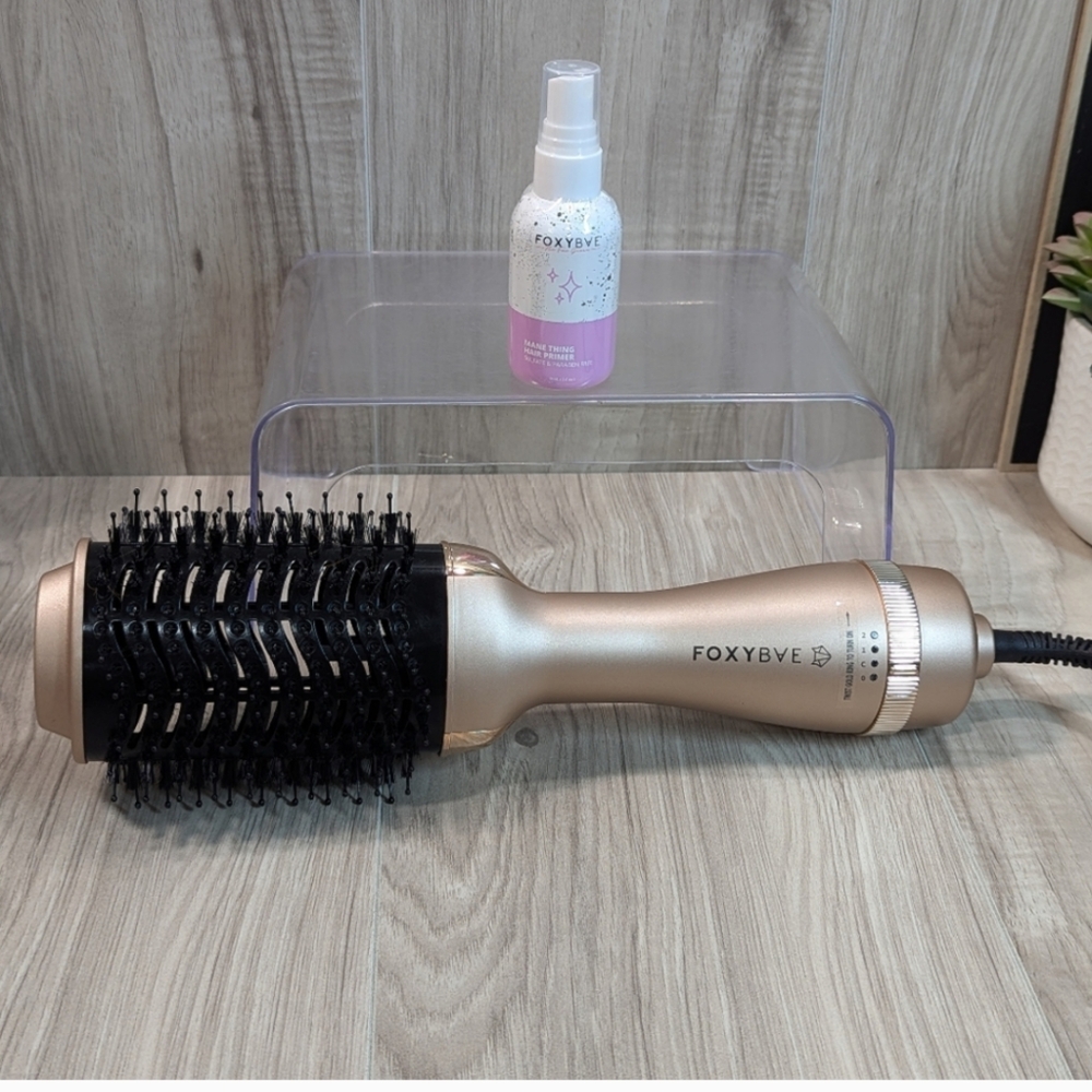 FOXYBAE Rose Gold Blowout Dryer Brush + Hair Primer Spray